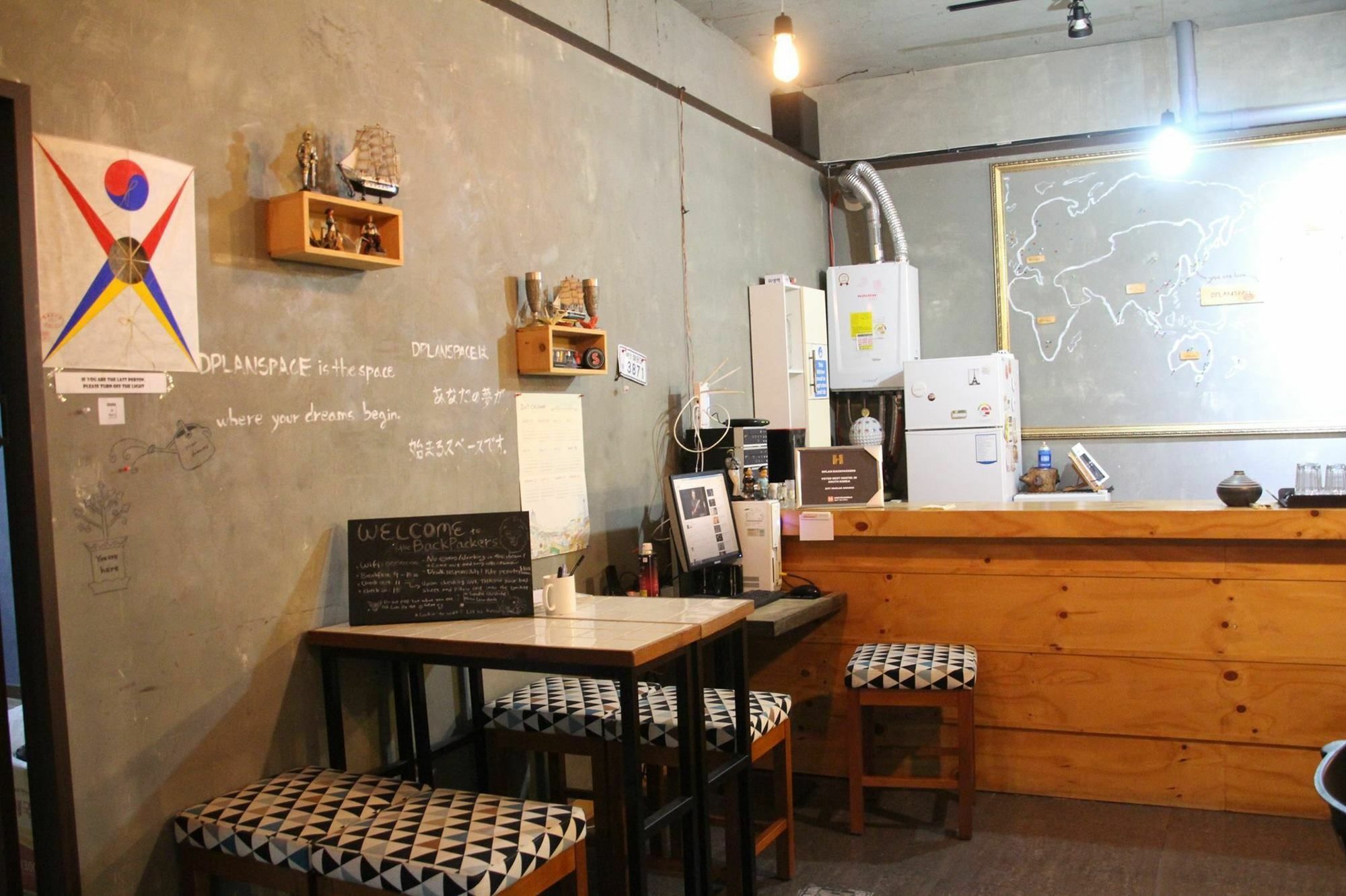 Backpackers' House Hotell Busan Eksteriør bilde