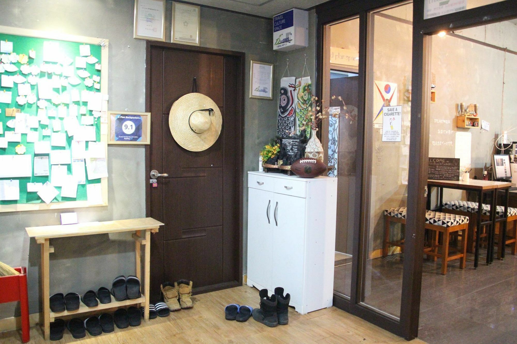 Backpackers' House Hotell Busan Eksteriør bilde